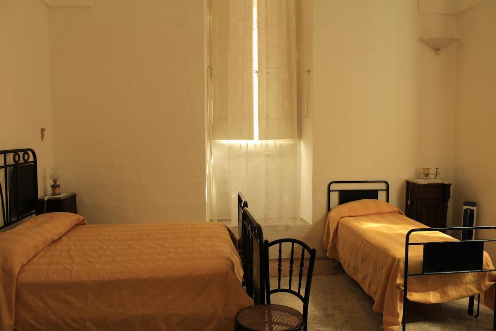 Palazzo Bitonti Acomodação com café da manhã Gagliano del Capo Quarto foto
